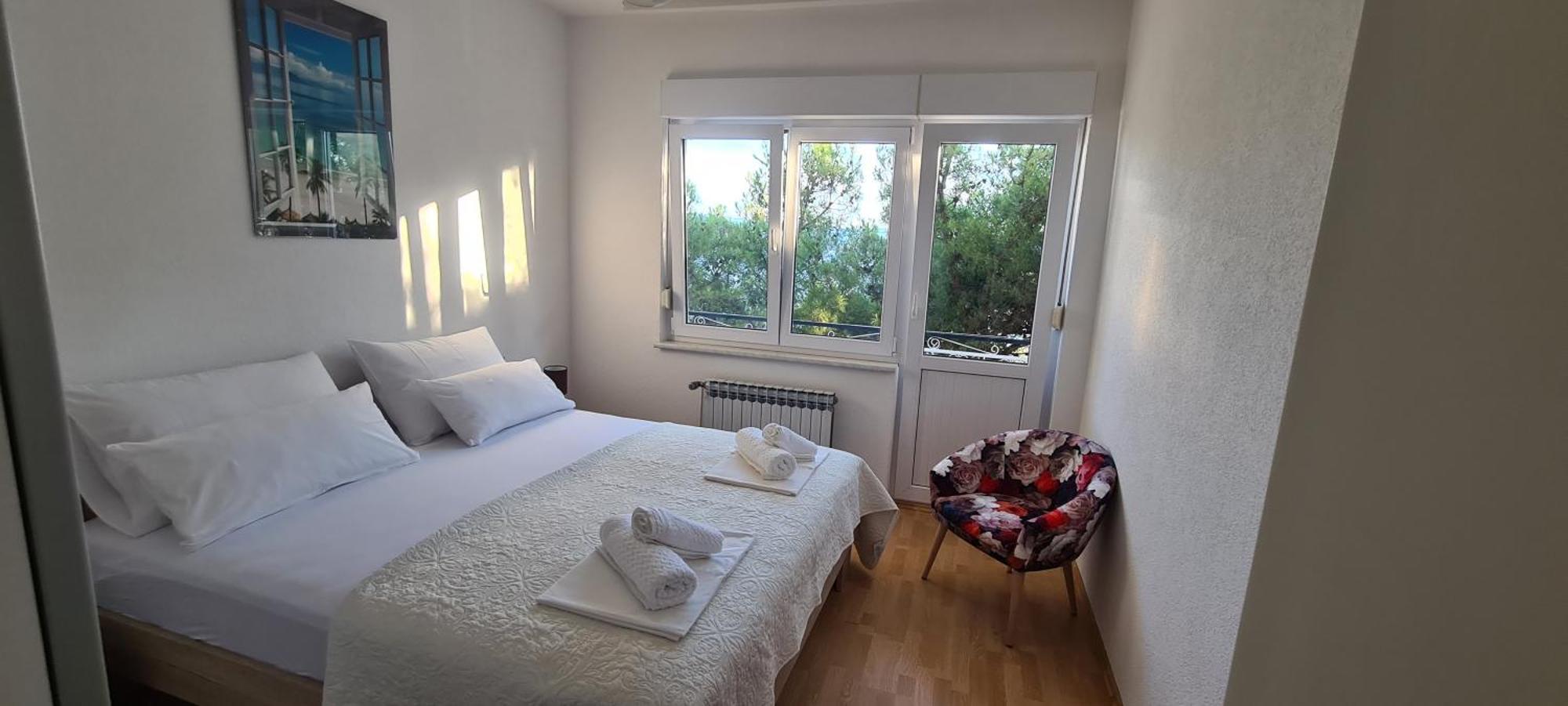 Apartments Adisa Омиш Экстерьер фото